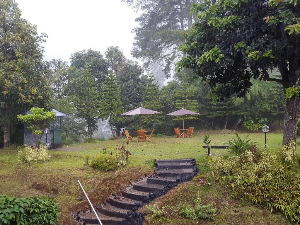 Casa Monte Rosa Puncak Exterior photo