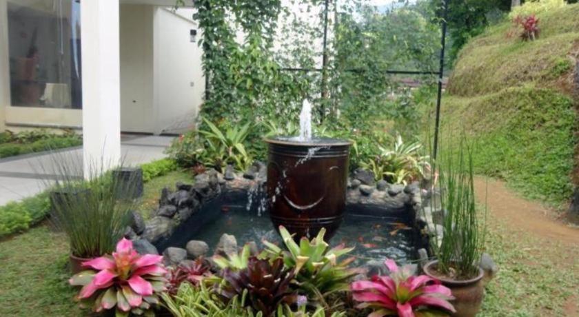 Casa Monte Rosa Puncak Exterior photo
