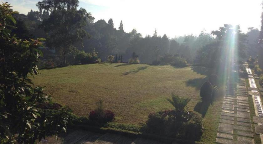 Casa Monte Rosa Puncak Exterior photo